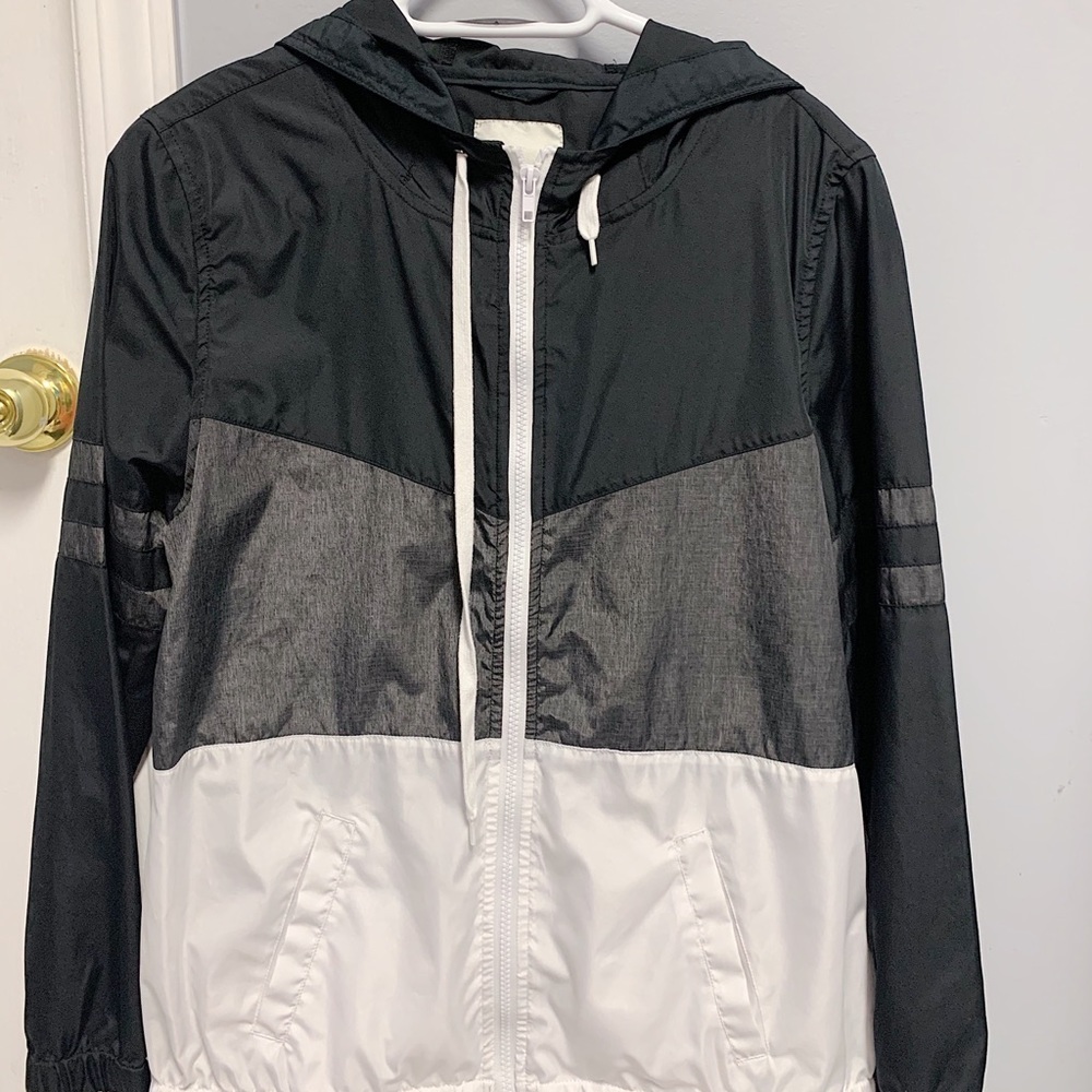 Zumiez Windbreaker